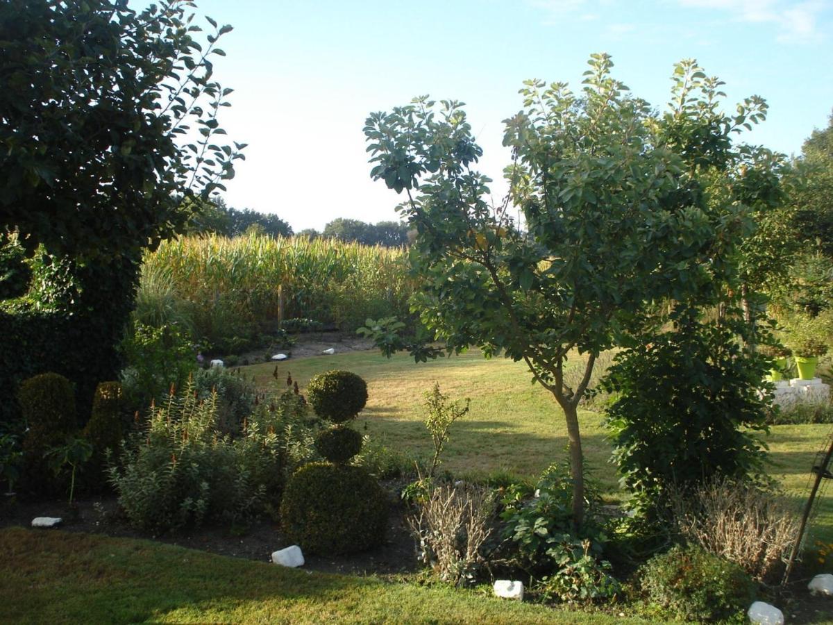 Serene Holiday Home In Peer Esterno foto